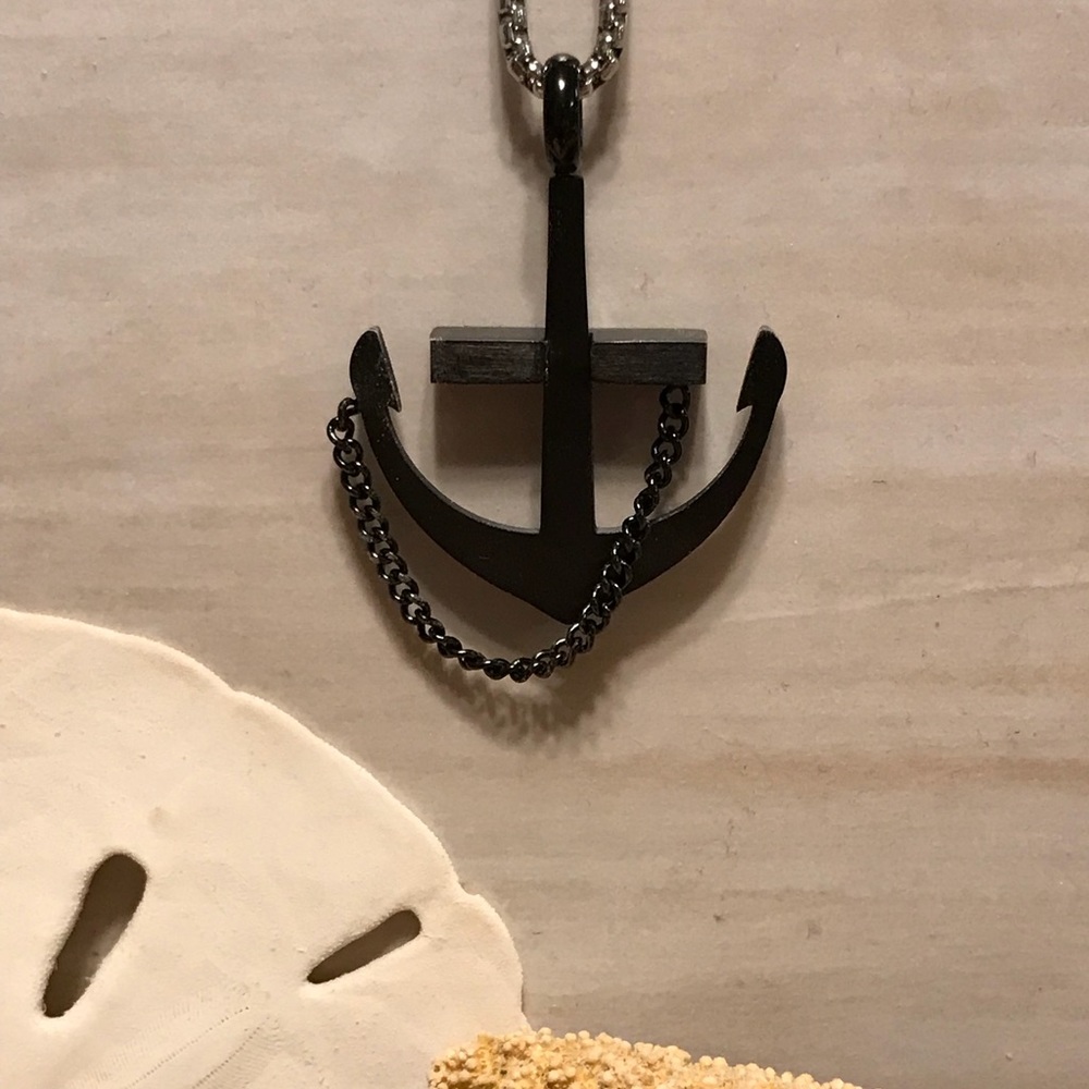 NEW Men’s Ship Anchor Pendant